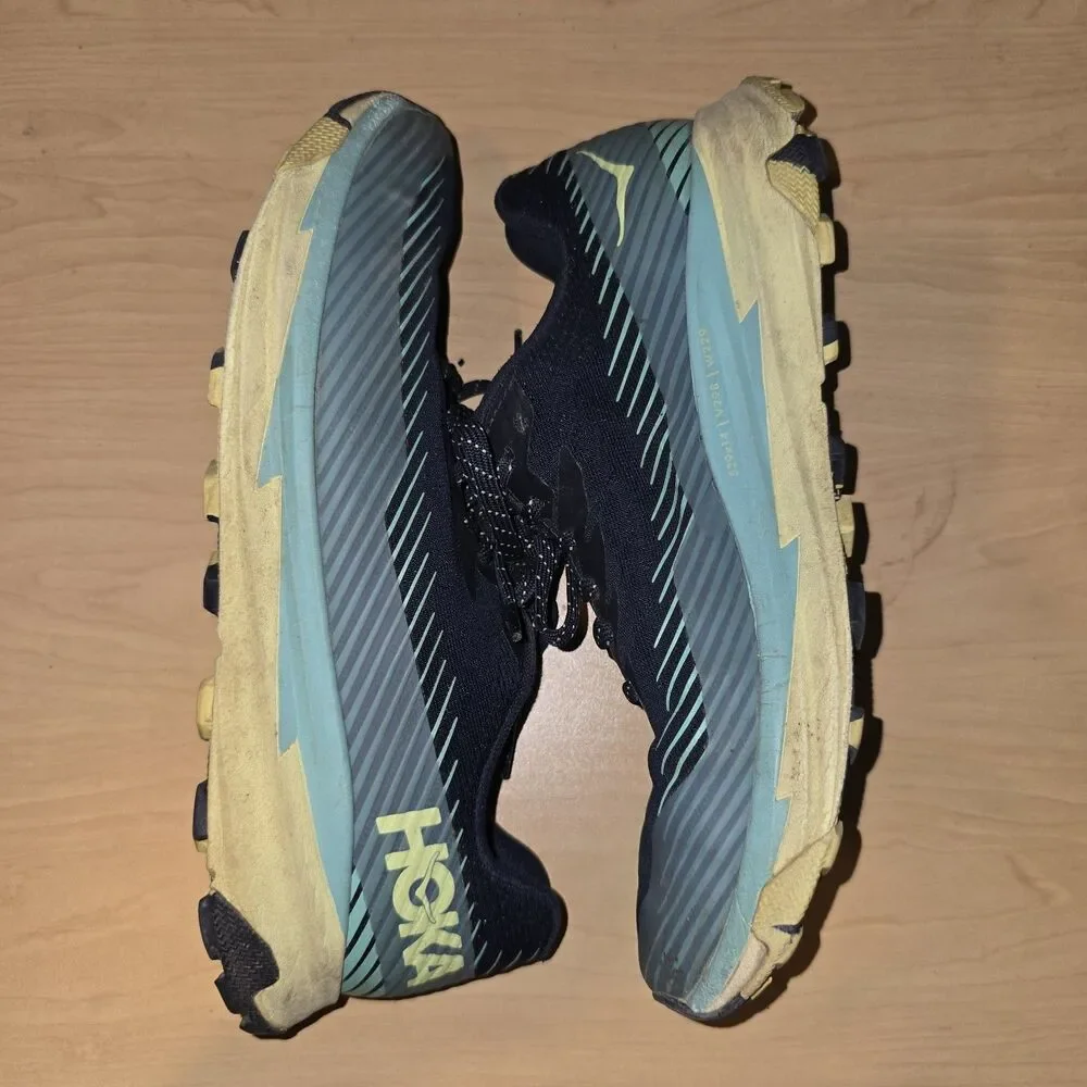 Hoka One One hoka one